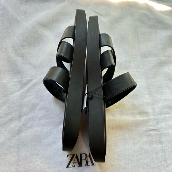 New Zara Minimal Flat Black Criss Cross Straps Sandals 3603/910 Size 10 - Picture 6 of 8